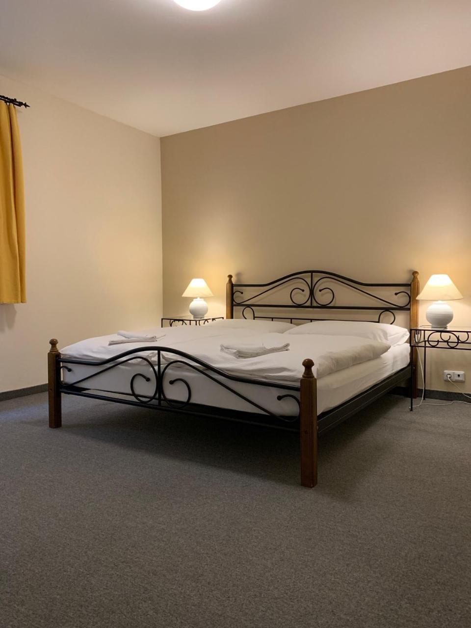 Apartma La Provence Marianske Lazne Bagian luar foto